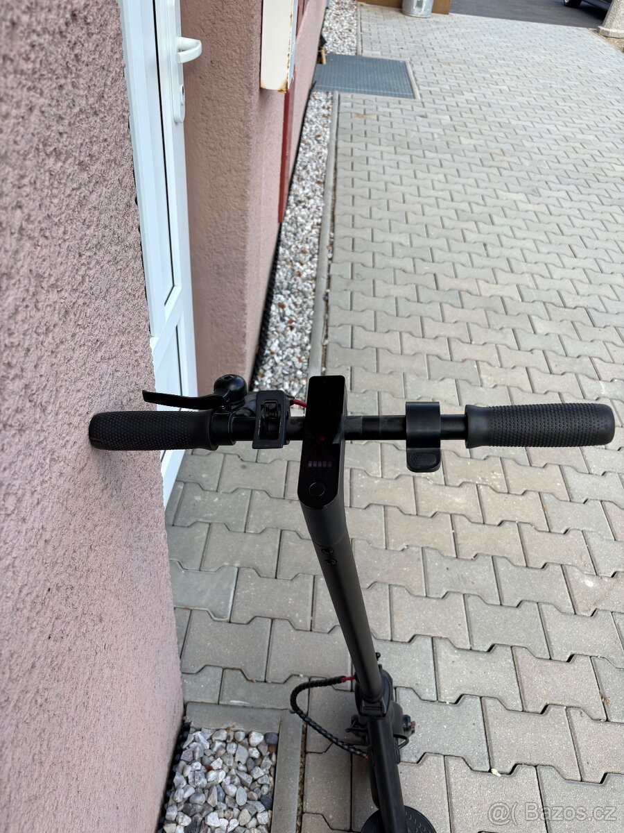 Elektrická koloběžka Sencor Scooter One na díly