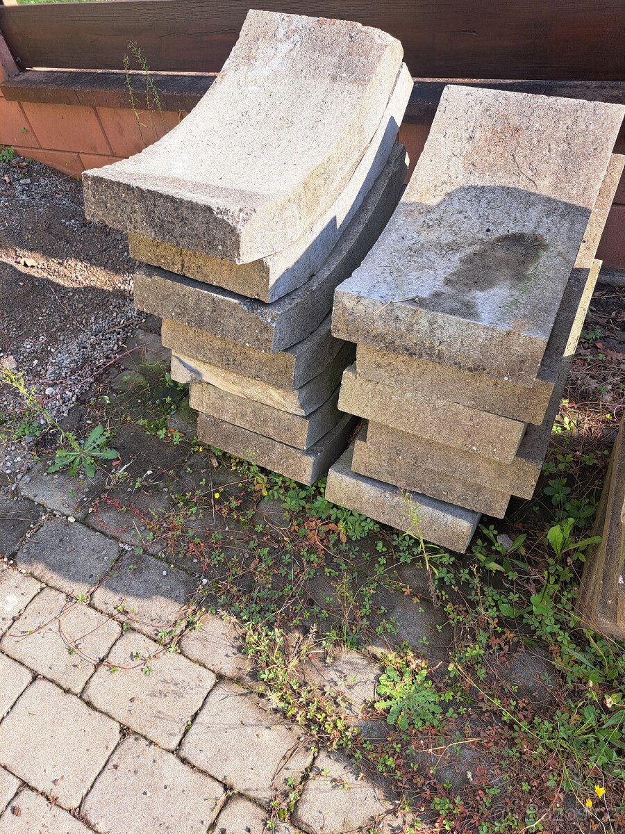 Betonové žlaby