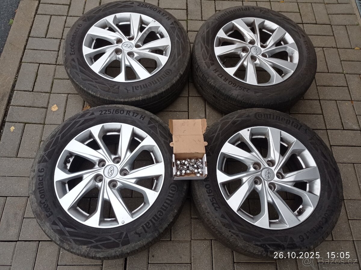 Pěkná LETNI 17" al kola ORIGINAL HYUNDAI TUCSON r.v. 2020