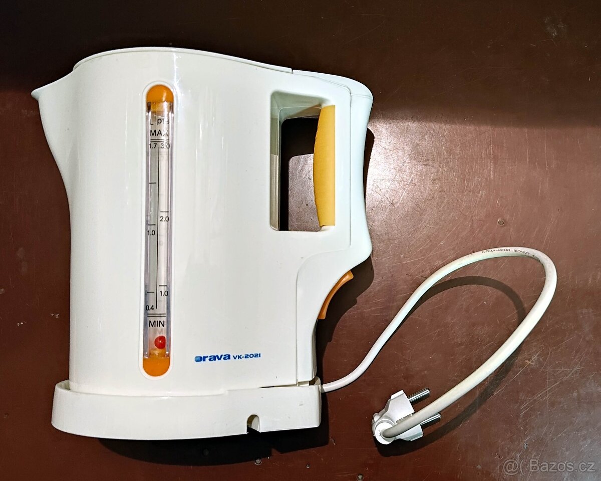 Rychlovarná konvice ORAVA