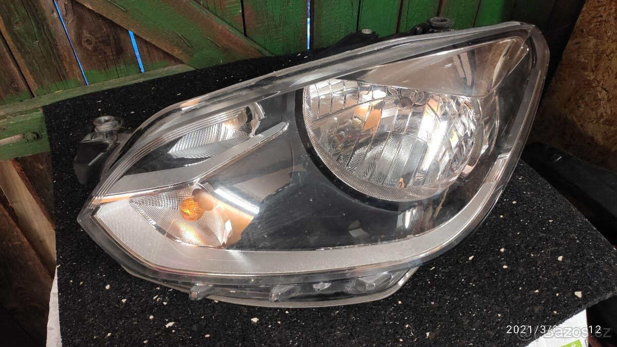 Volkswagen UP - levý svělomet