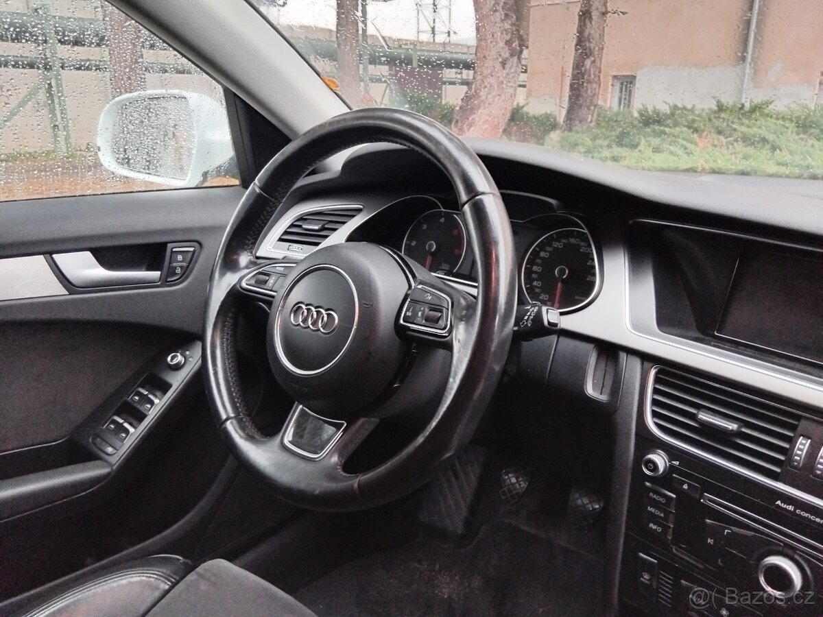 Prodám audi a4b8 rok vyroby2012