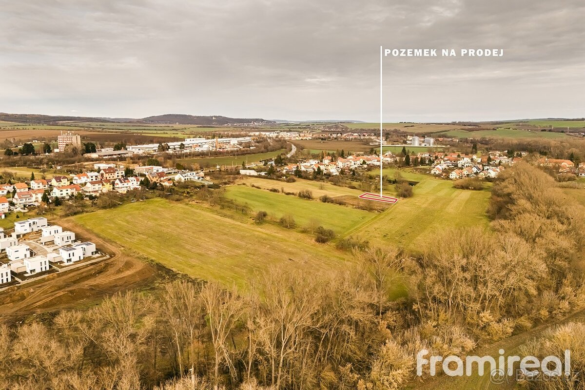 Prodej stavebního pozemku 538 m², Rousínov - Čechyně