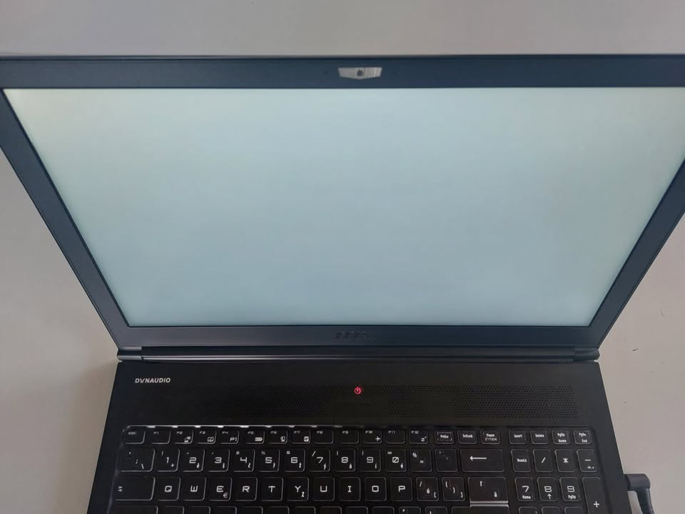 Výkonný notebook MSI – skvělý stav, ideální na práci i hraní