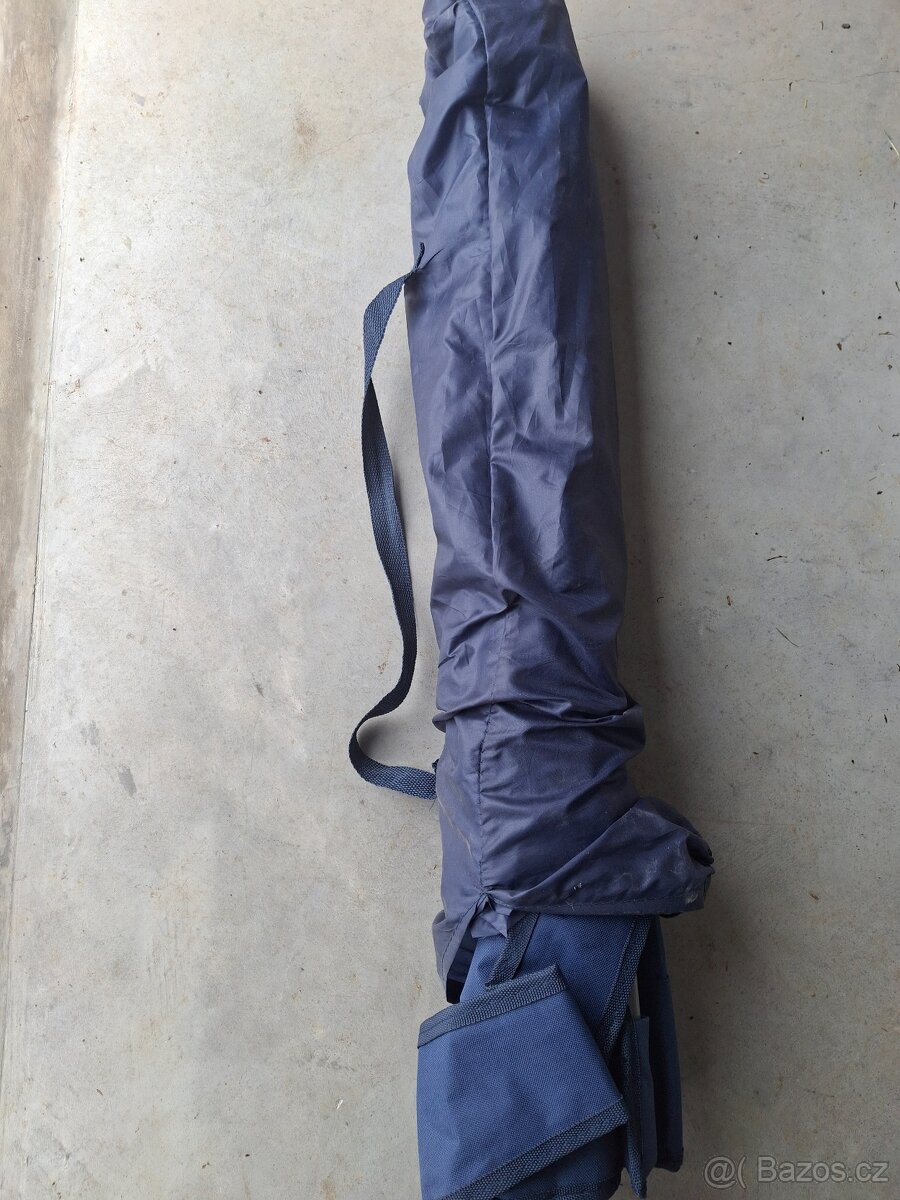 Kempingová židle skládací