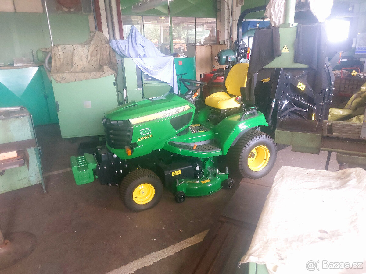 John Deere X950R