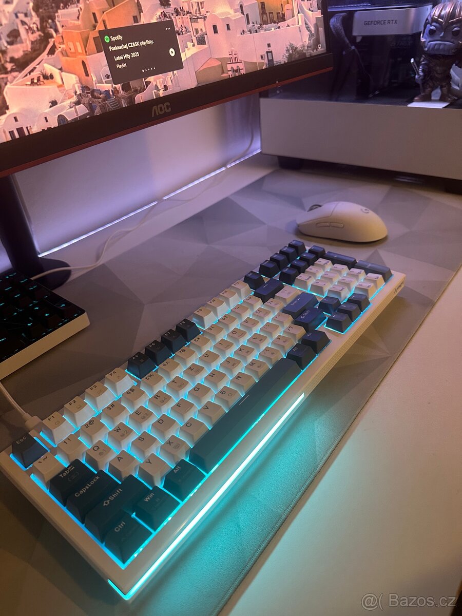 Herní mechanická klávesnice - Nová - blue switch