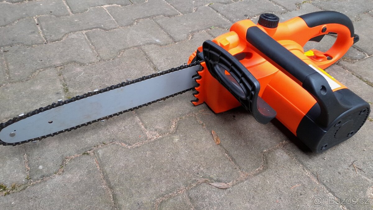 Elektrická pila Patriot