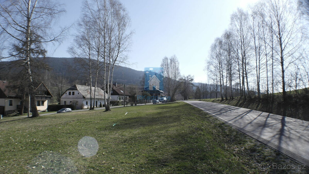 Nabízíme prodej pozemku 8046 m2, Horní Vltavice, okr. Pracha