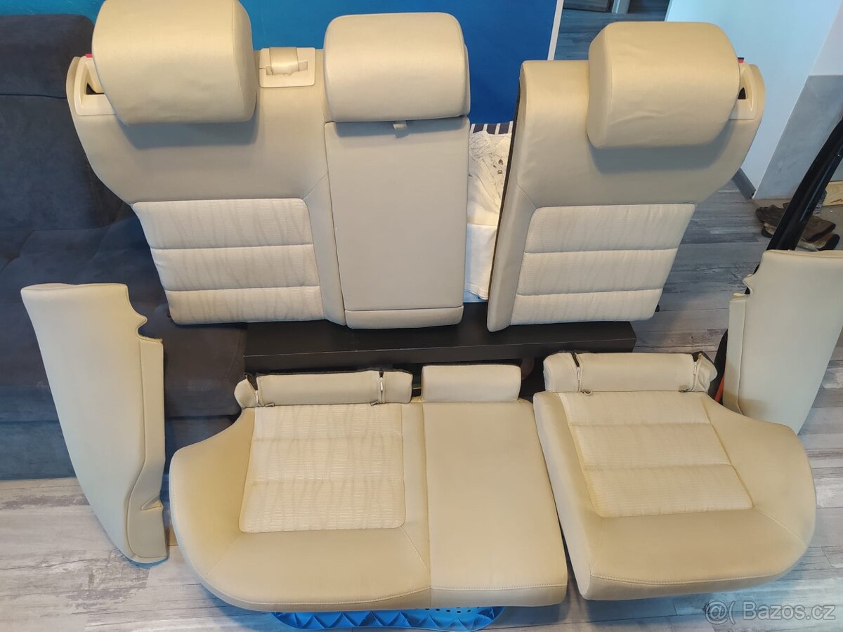 Kompletní sedačky Škoda Octavia 2