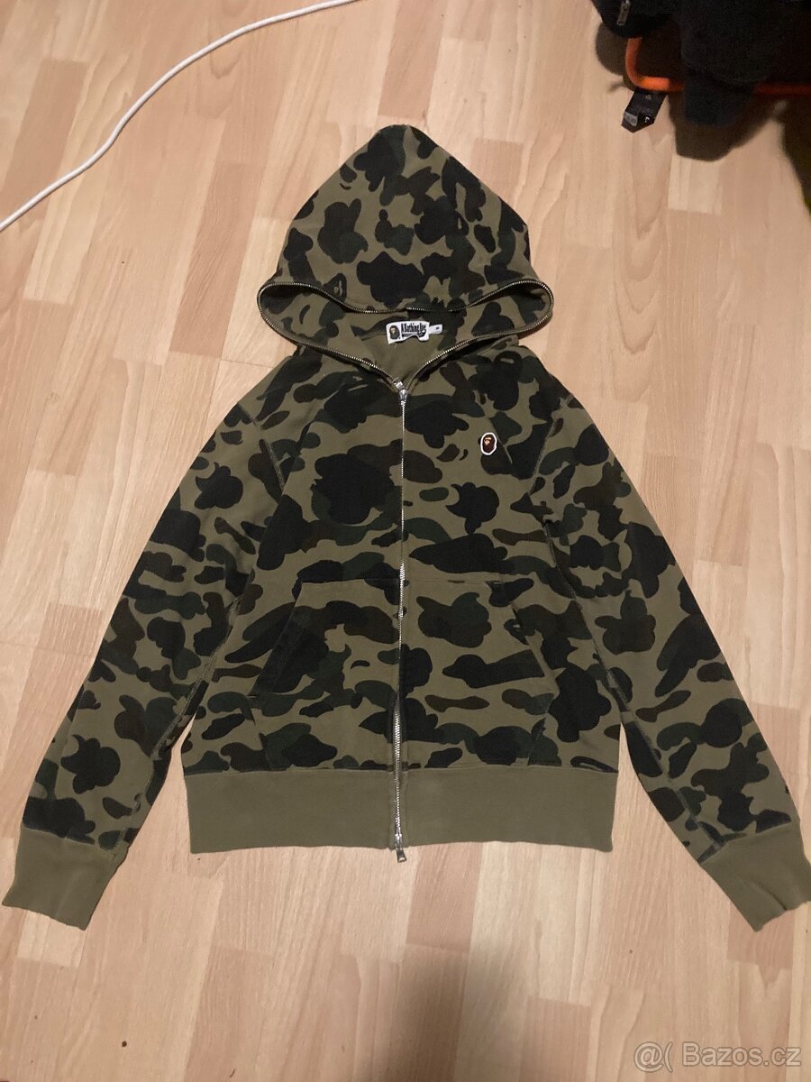 Mikina BAPE maskáčová