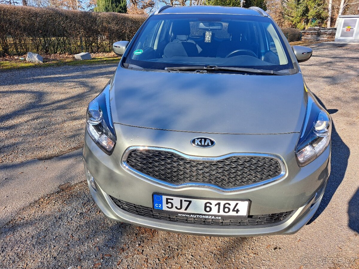 Kia Carens