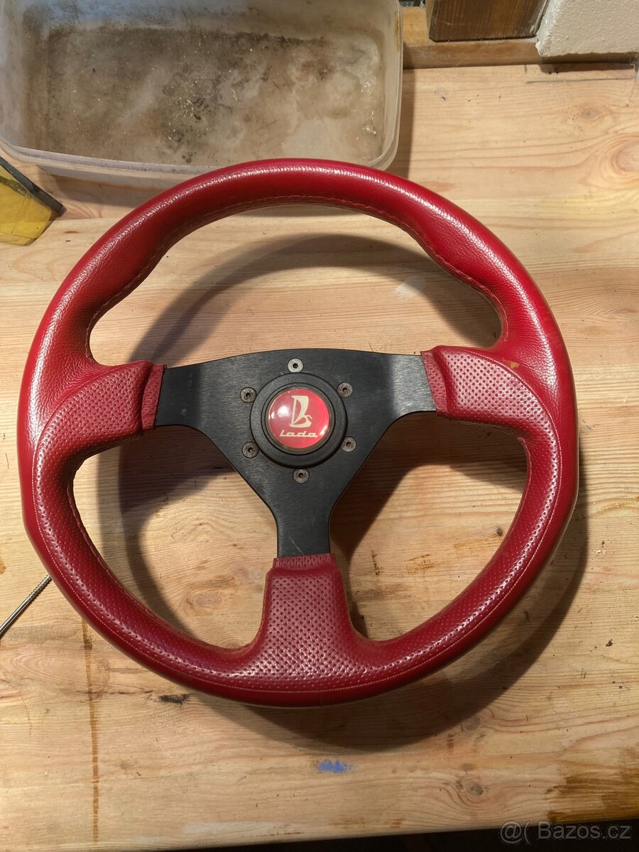 Volant Vaz Lada