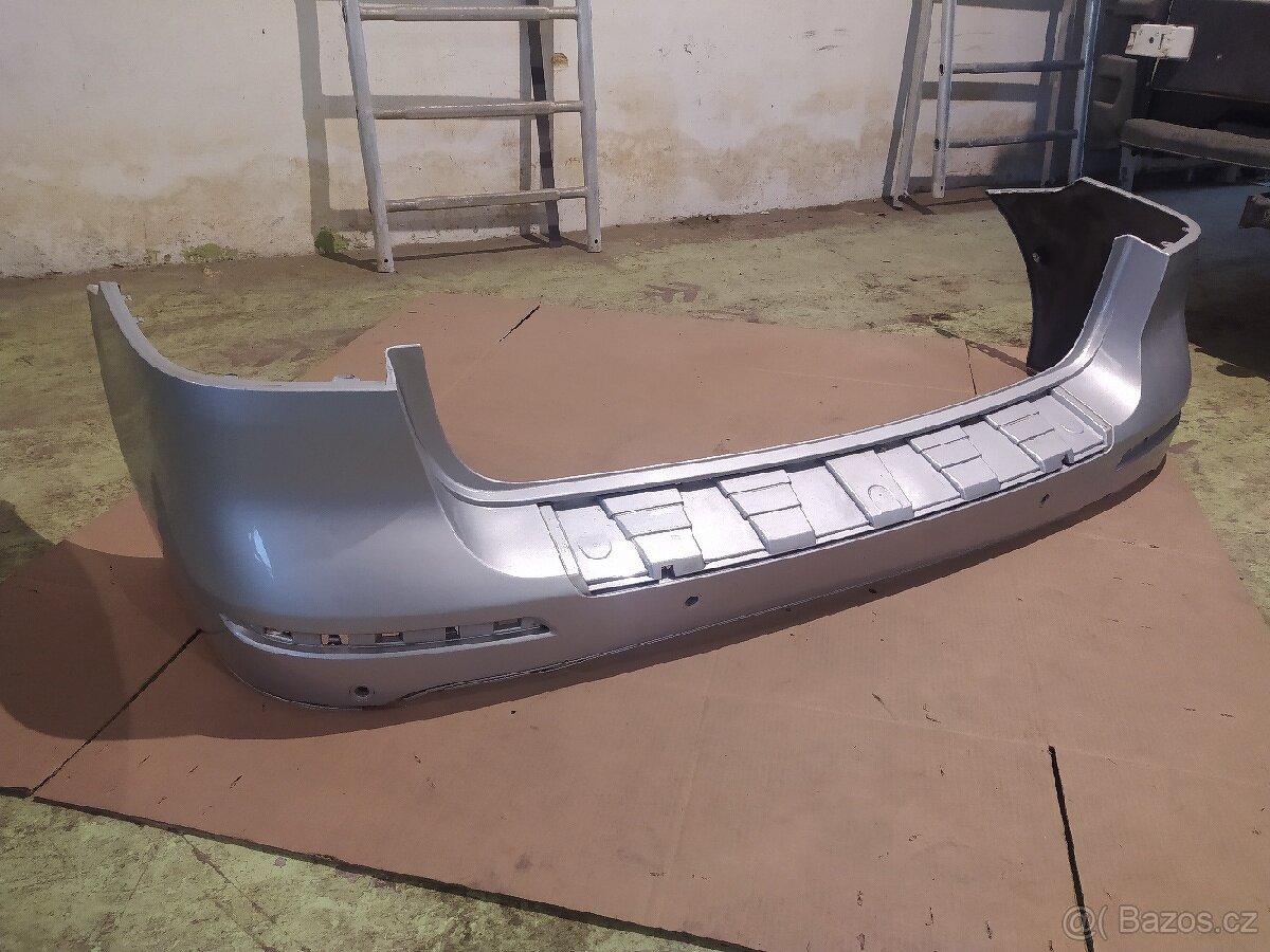 Zadní nárazník Mercedes Benz ML W166