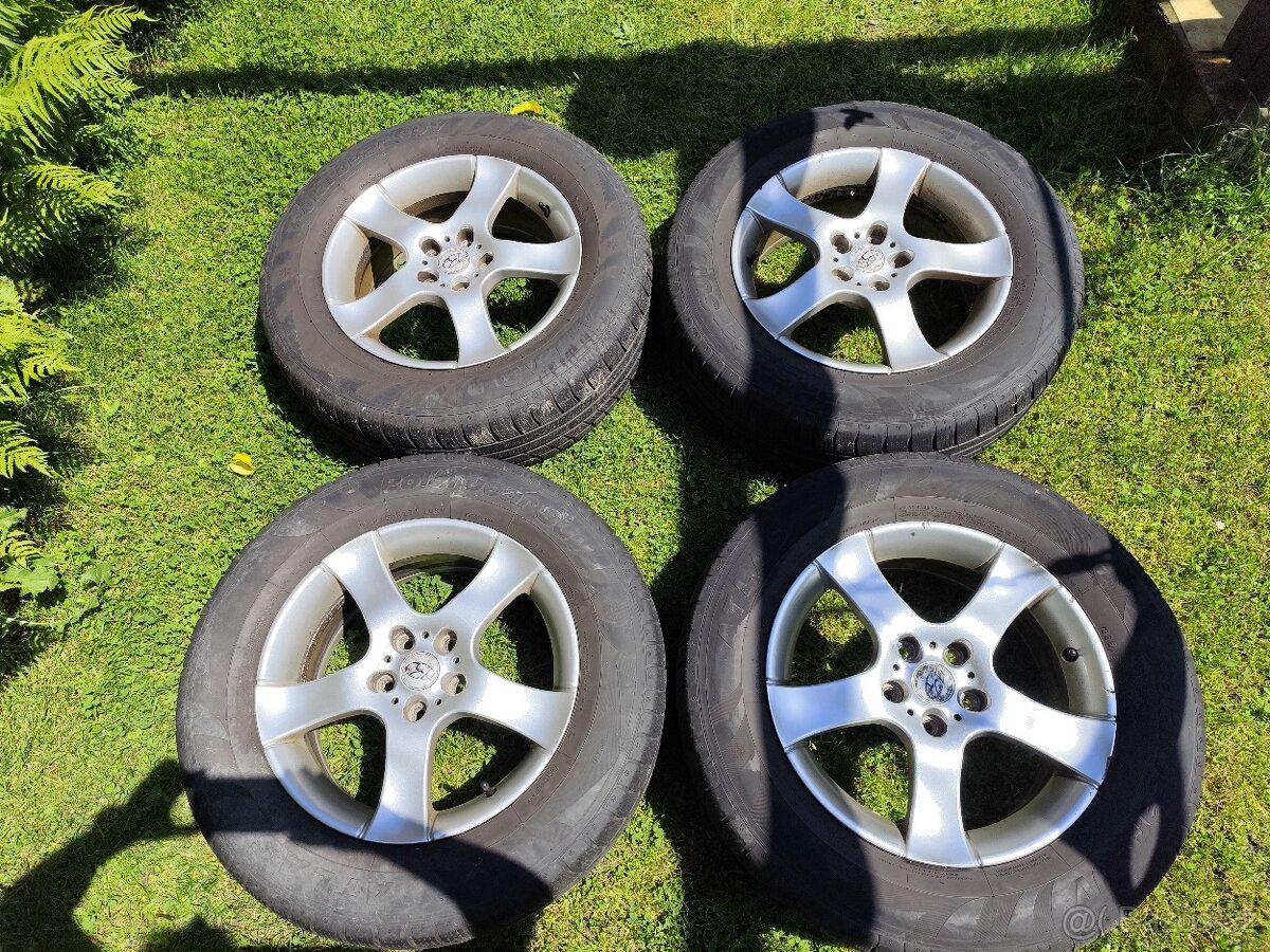 4x kompletní zimní kola na Hyundai SantaFe II i jiné zn.aut