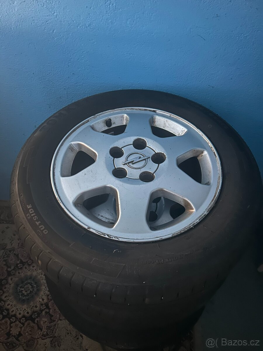 PRODÁM‼️ALU KOLA OPEL "15" 4ks ORIGINAL + pneu 195/65 R15‼