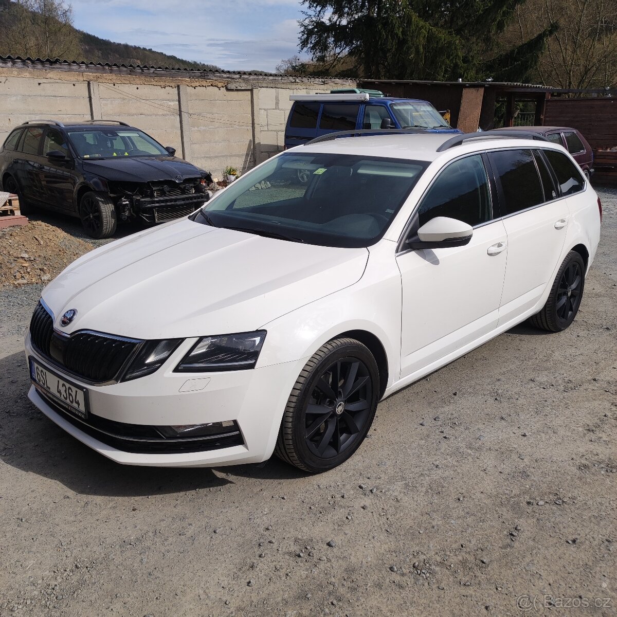 Octavia facelift,xenon,4x4,110kw,6/2017,koupeno v ČR,Kessy