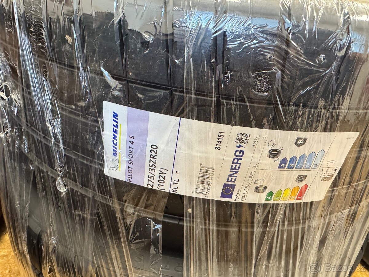 Michelin Pilot sport 4s 275/35 r20 rok 25
