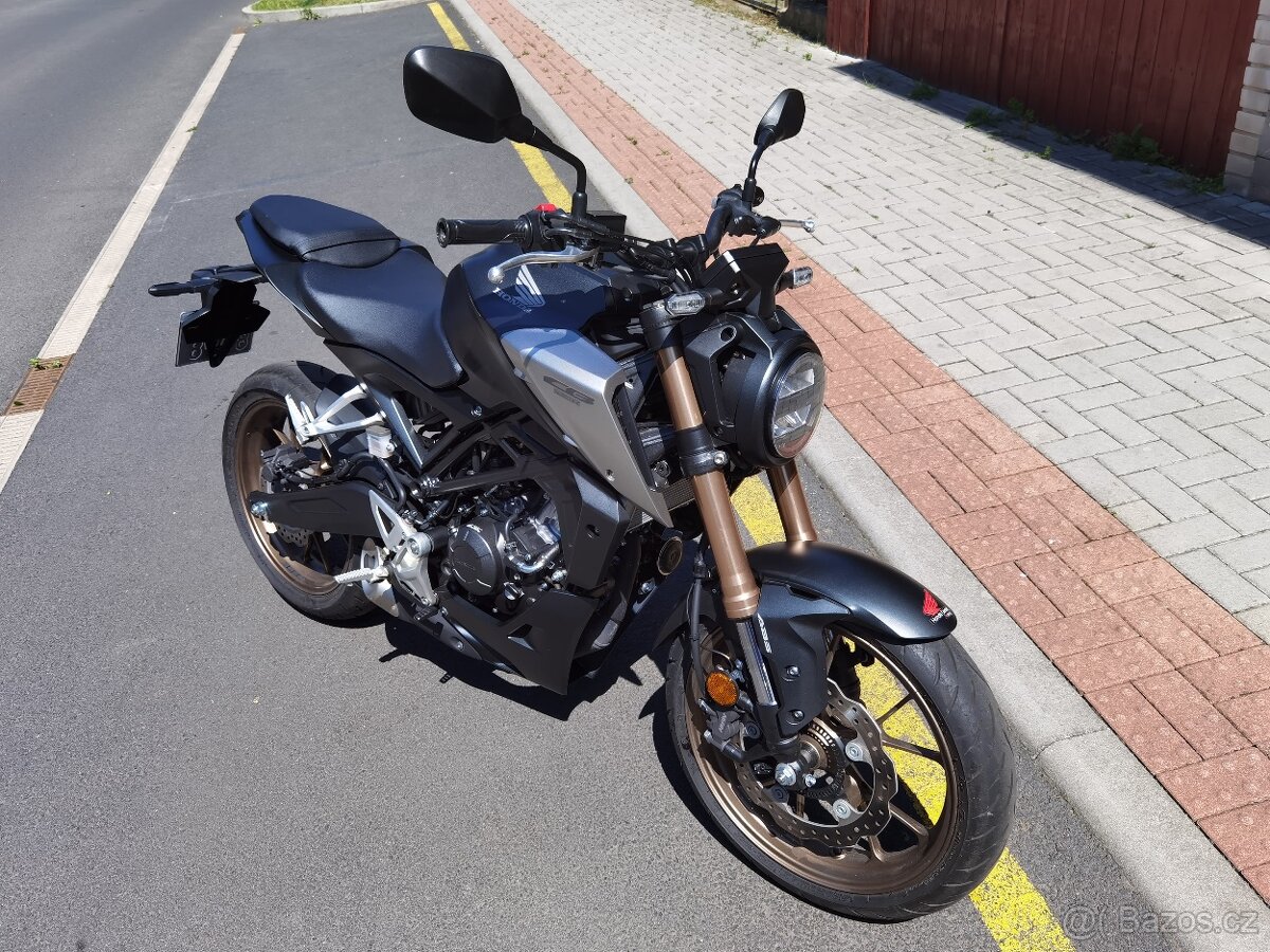 Honda CB 125R