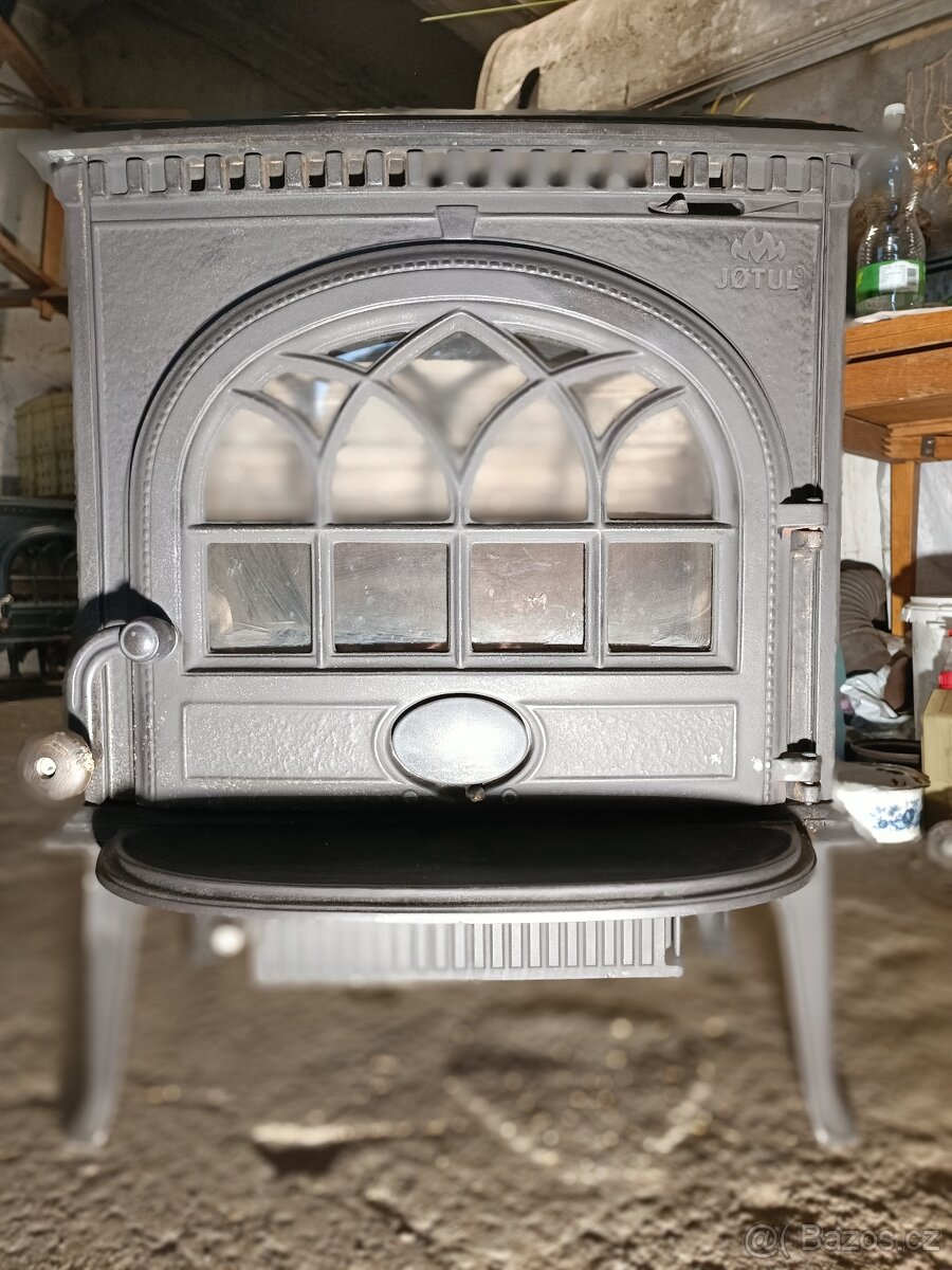 Litinové kamna Jotul 3F