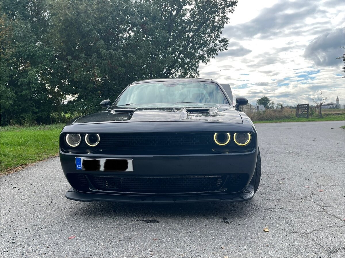 Dodge Challenger 5.7