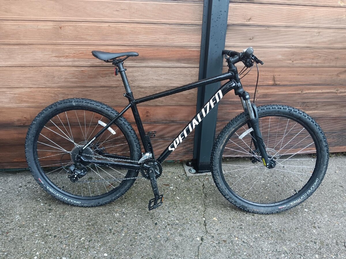 Horské kolo Specialized ROCKHOPPER
