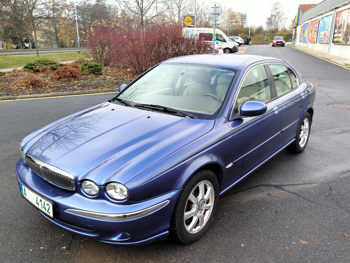 Jaguar X-Type, 2.5 V6 AWD