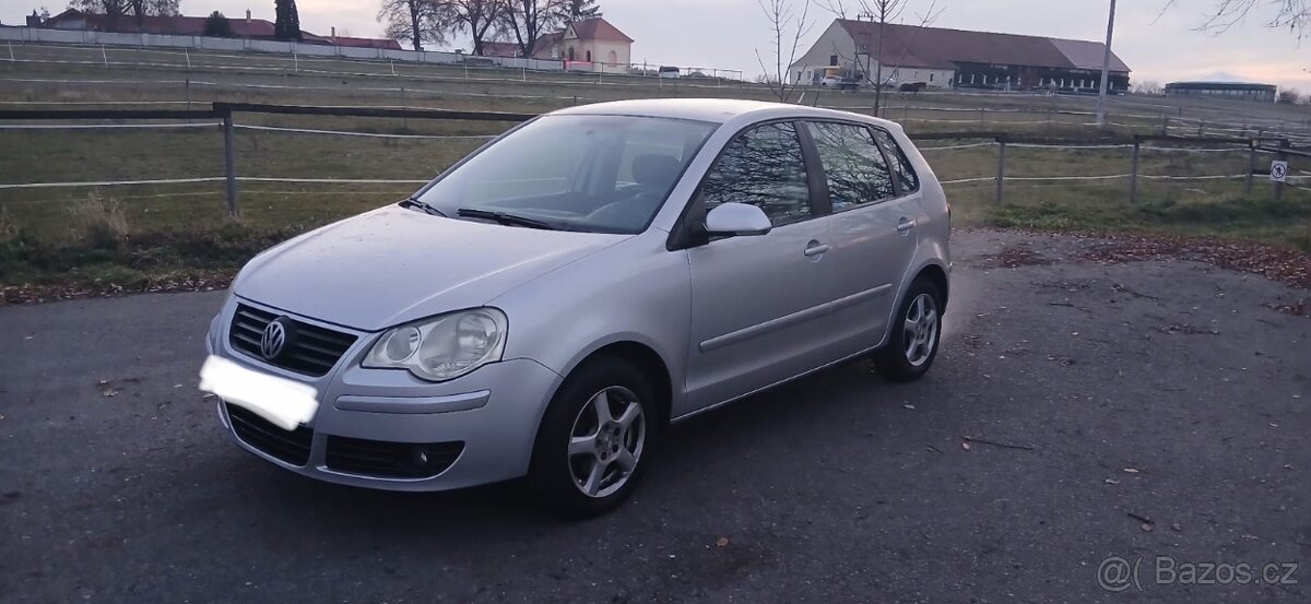 Volkswagen Polo 1.2htp 40kw nízký nájezd km
