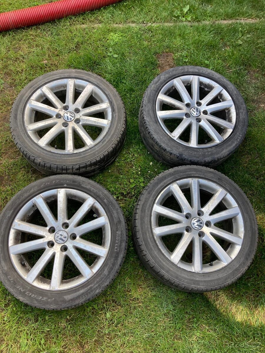 Alu disky pro VW 235/45 R17