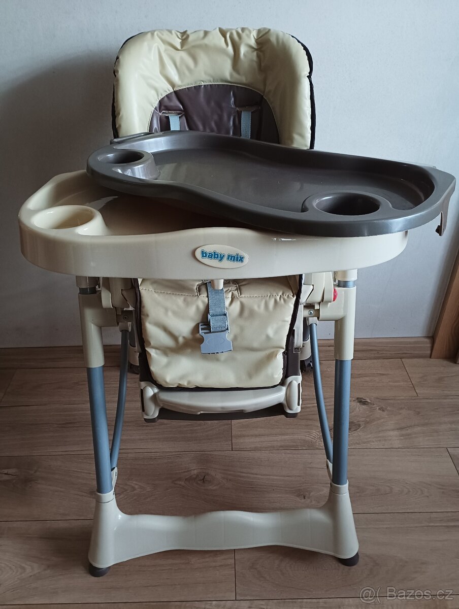 Jídelní židlička