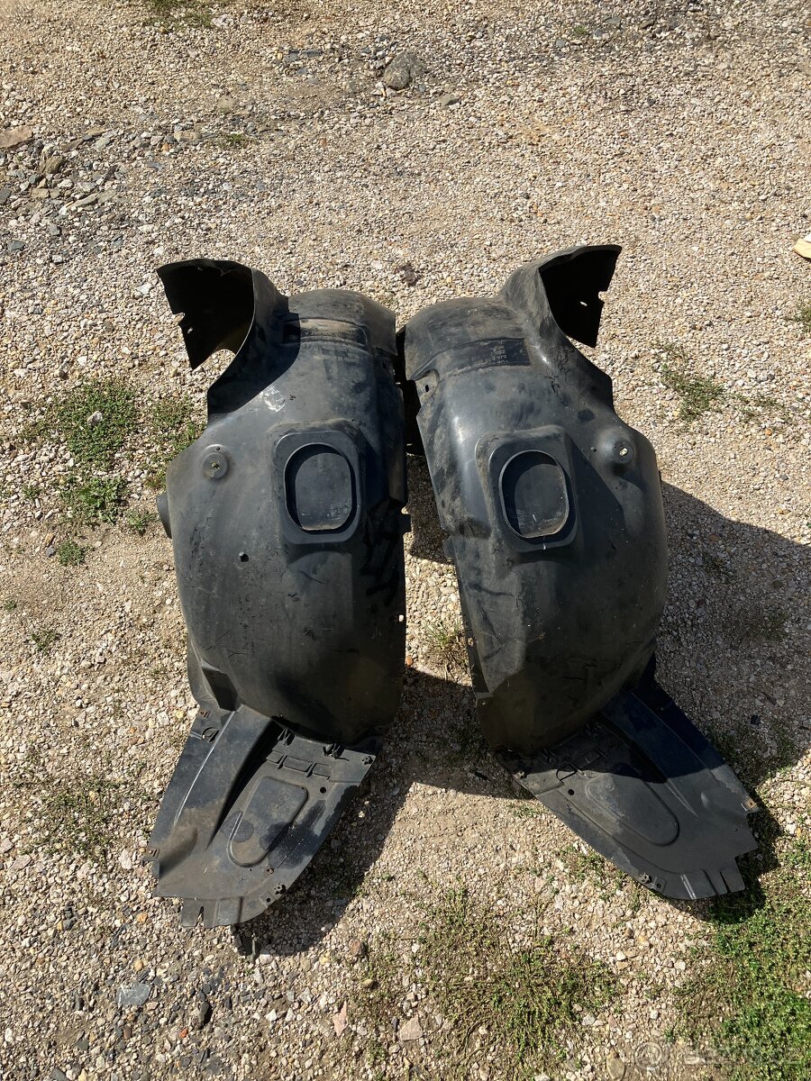 levy pravy predni podbeh podbehy skoda rapid