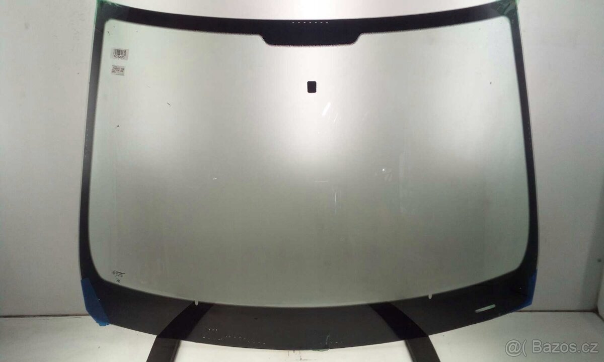 Renault Clio V čelní sklo