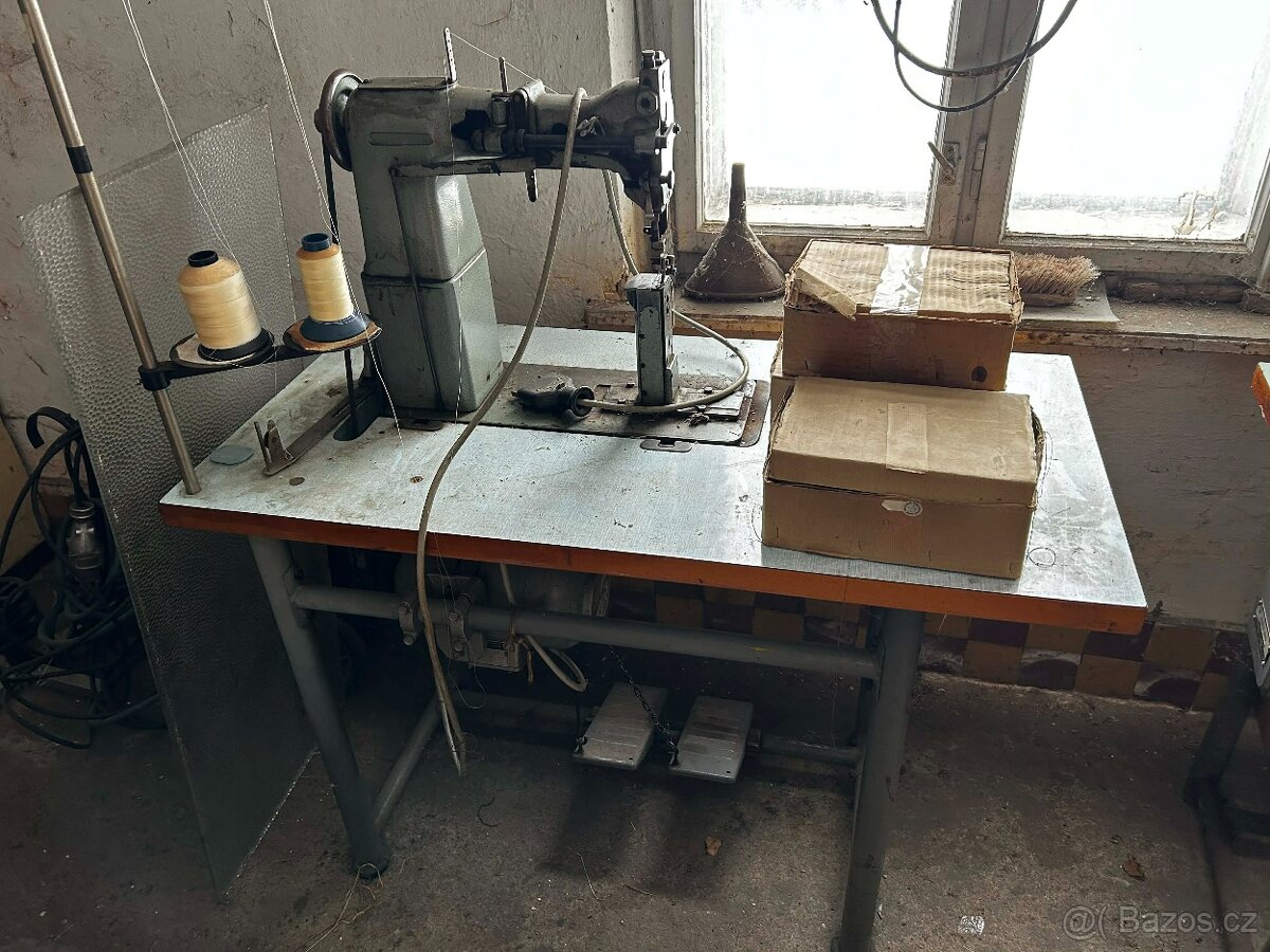Průmyslové šicí stroje - celkem 3 ks
