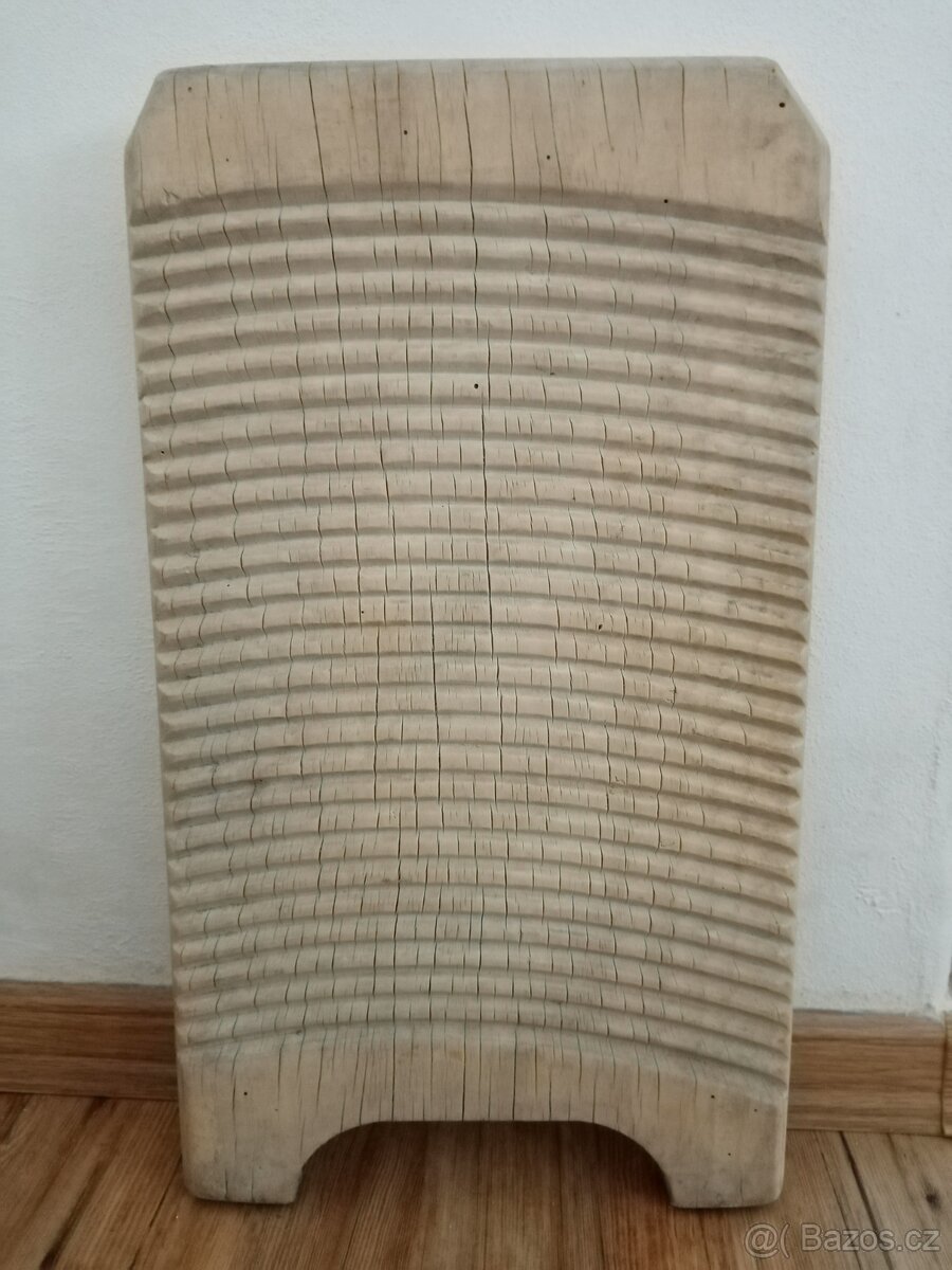 Dřevěná valcha