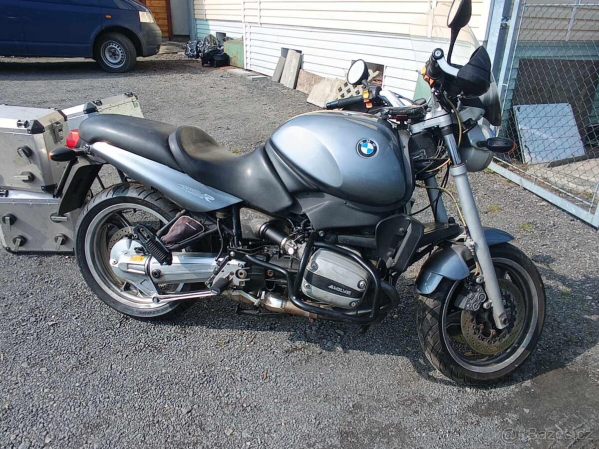 BMW R1100r