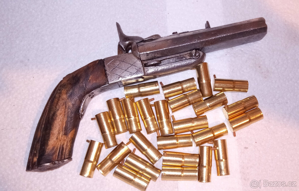 Prodám 12mm pistol Lefaucheux + 25ks nábojů