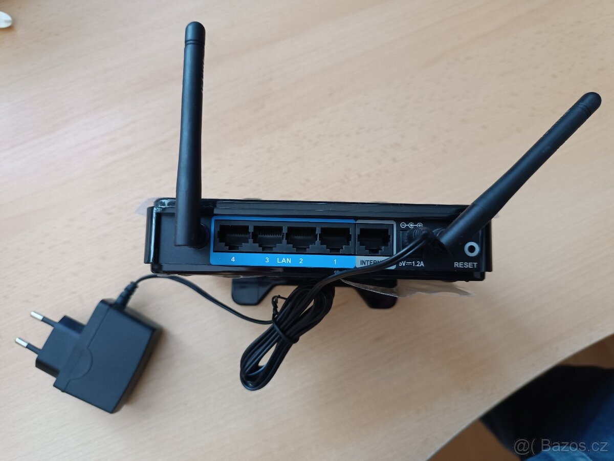 WiFi router D- Link model Dir- 615