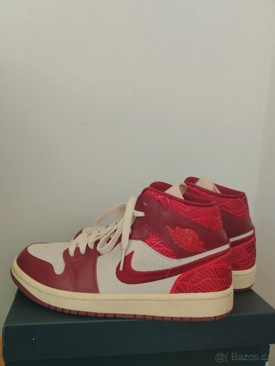 Boty Nike Air Jordan 1 Tikki leaf