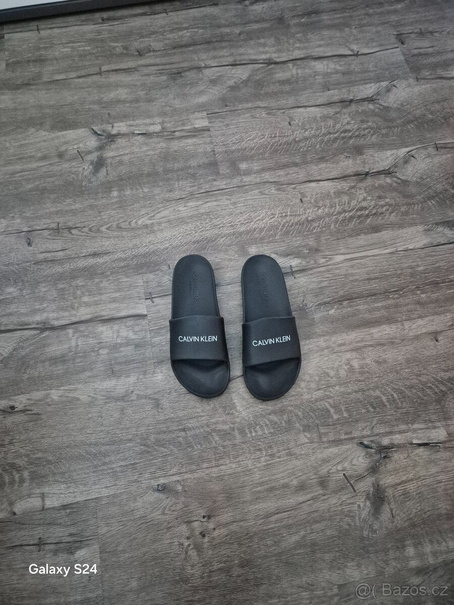 Pantofle Calvin Klein velikost 38