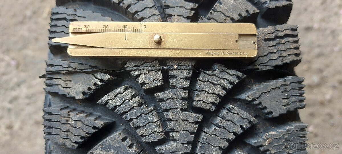 Zimní pneu 175/70R14 Vraník