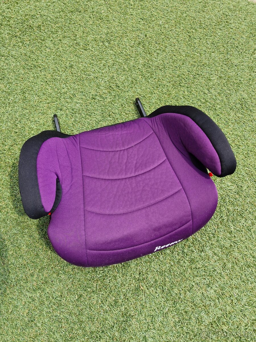 Podsedák na Isofix + chránič sedadla