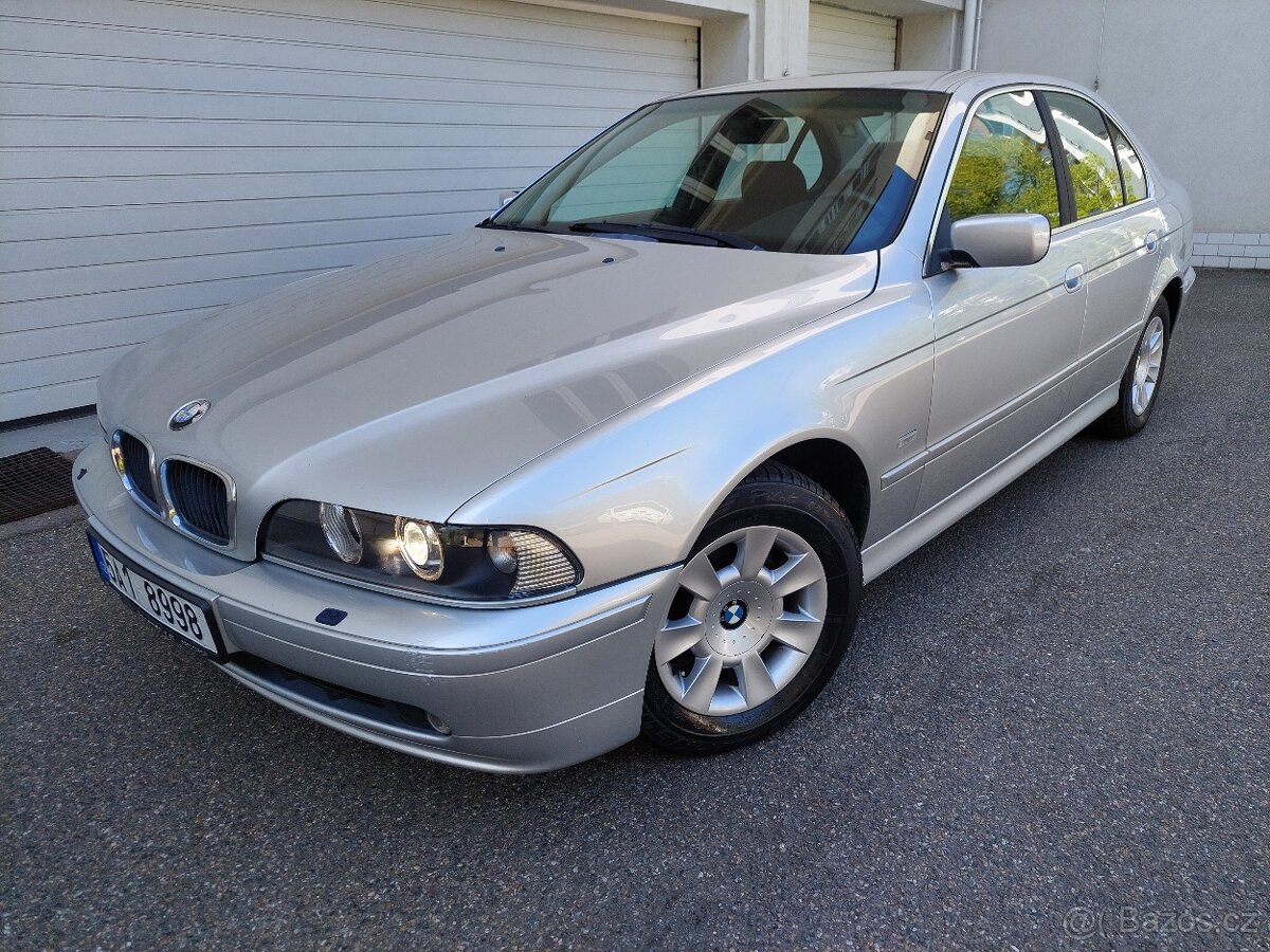 BMW Řada 5, 520i Nové ČR L+Z kola Ojeté, 3/2001, 183 000 km