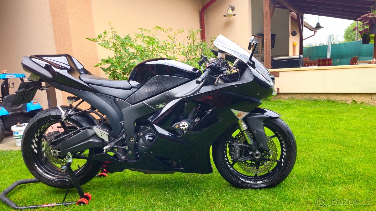 Kawasaki zx6r