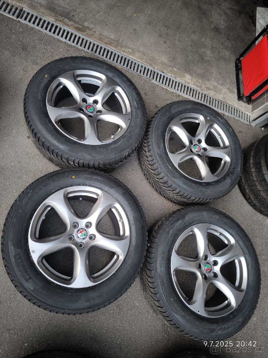 Alfa Romeo Stelvio 18" nové zimní
