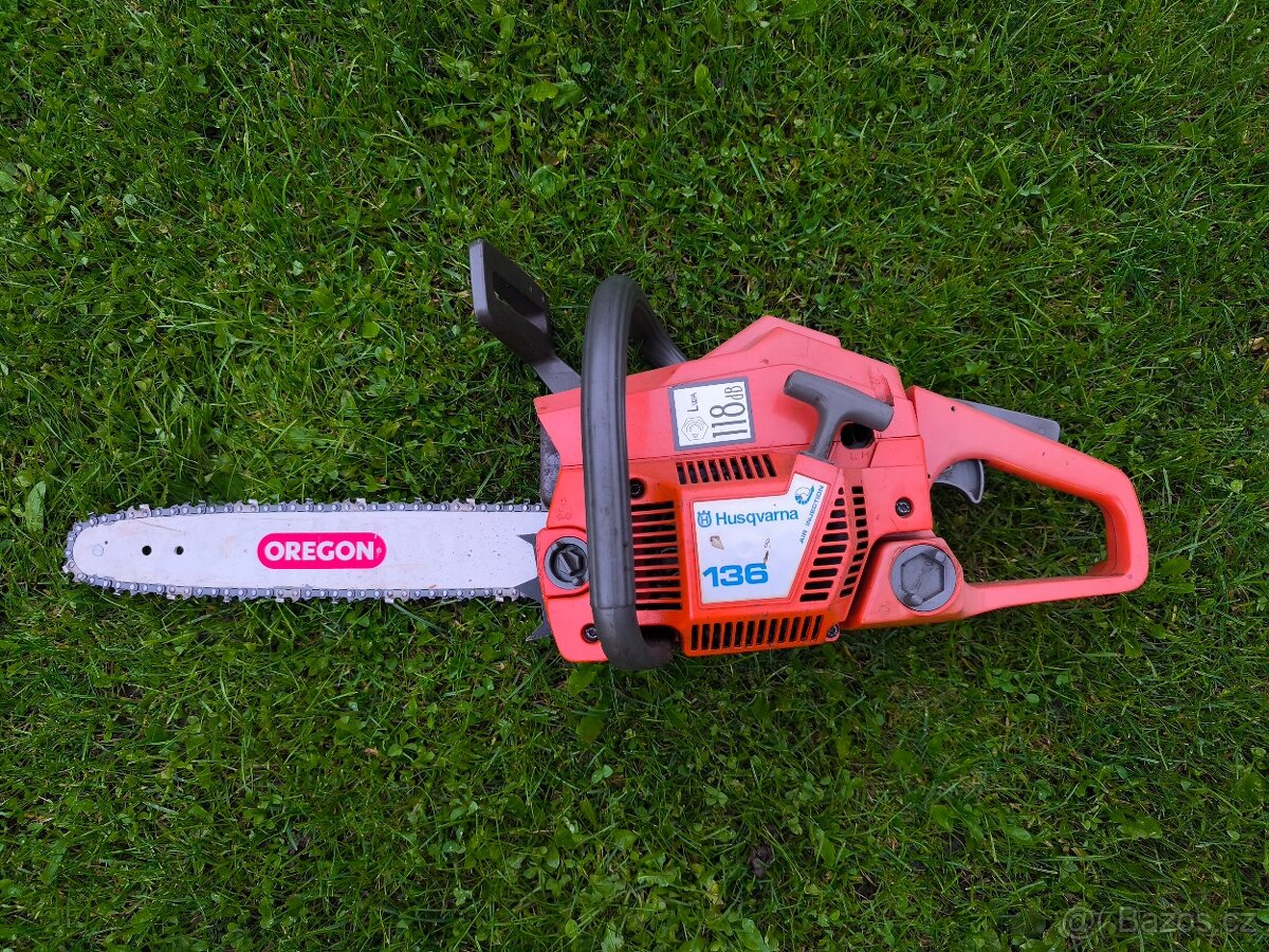 Motorová pila Husqvarna 136