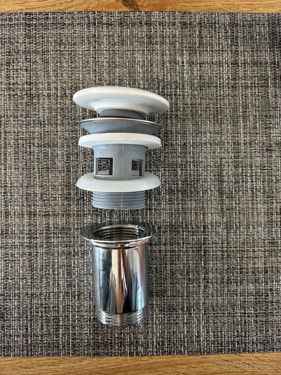 Umyvadlová výpusť