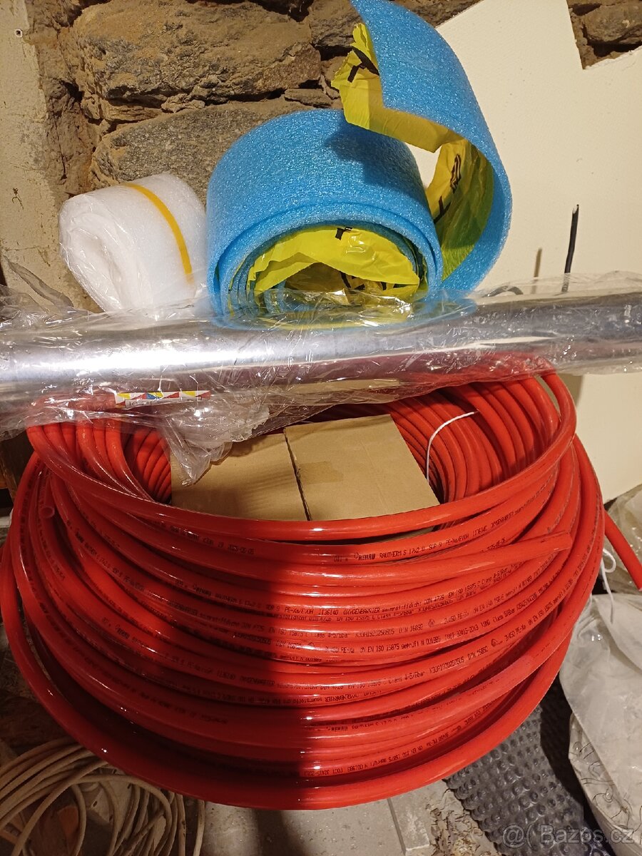 Rautherm S podlahová trubka, podlahové topení