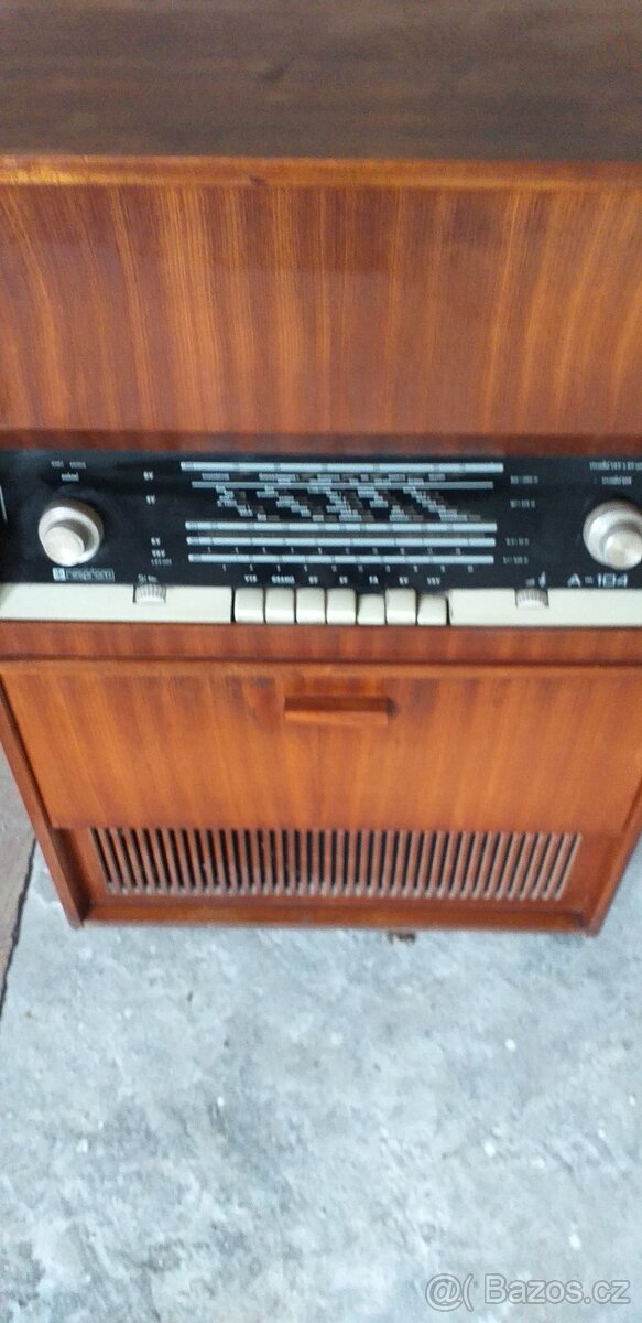 Prodám hrací skříň