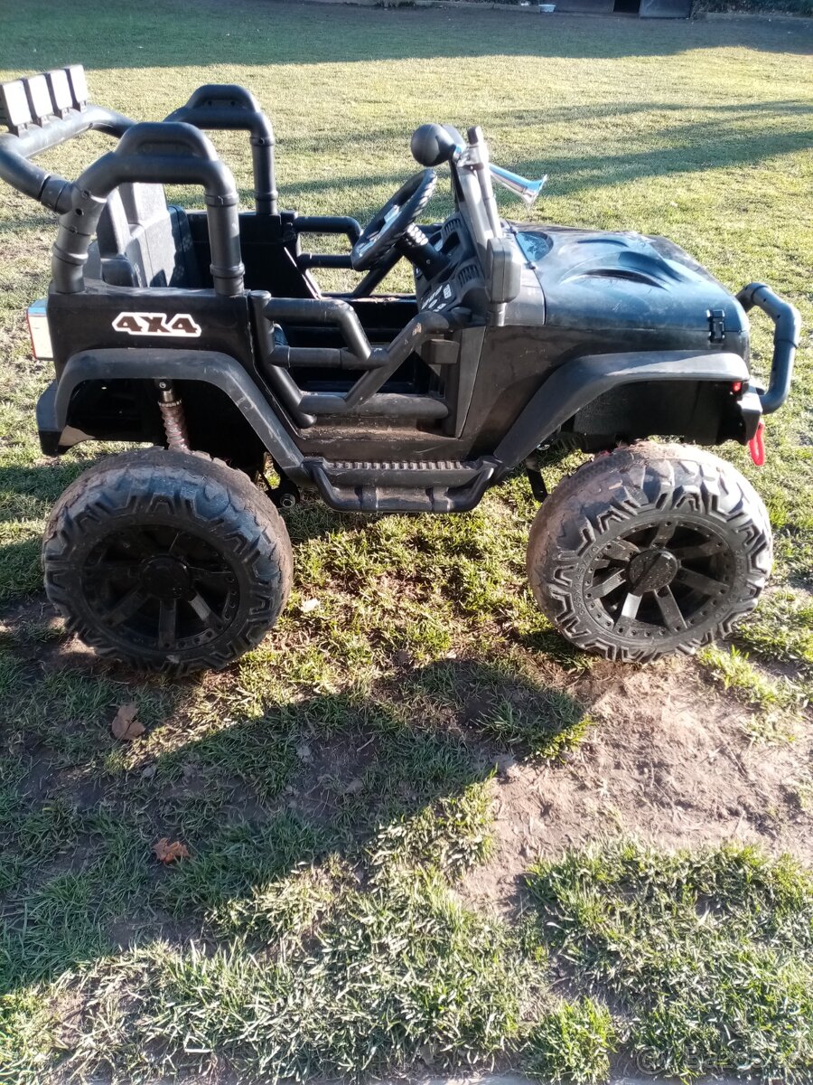 Dětské elektrické auto