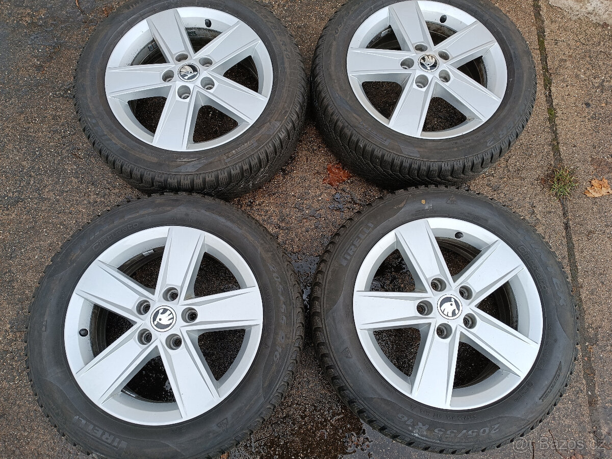 Škoda Octavia III - alu 6x16 et48 + zimní 205/55/16